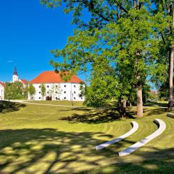 Jastrebarsko 3 cabins