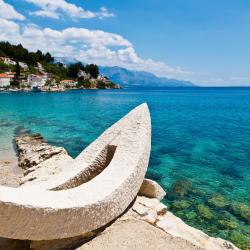 Kastel Novi 95 hotels