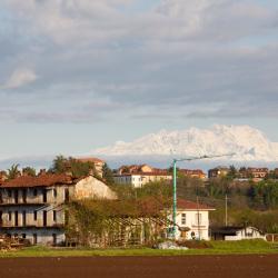 Oleggio 9 hotel