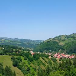 Poiana Mărului 4 cabins