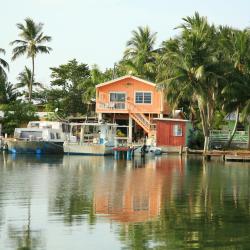 Islamorada 3 boats