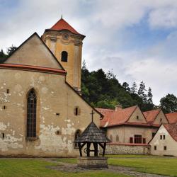 Červený Kláštor 17 hoteluri