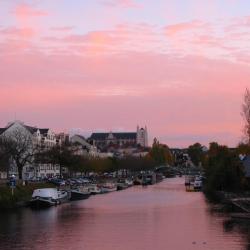 ラ・シャルトル・シュル・ル・ロワール 3軒のアパートメント