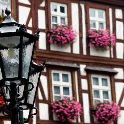 Woippy 14 hot&eacute;is com estacionamento