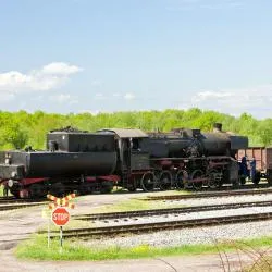 トゥズラ 258軒のアパートメント