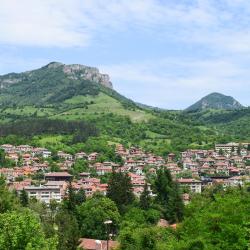 Teteven 3 guest houses