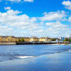 Athlone 34 hotels