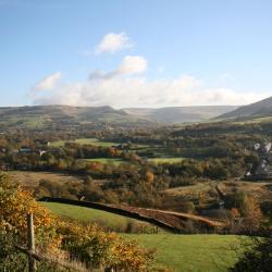 Holmfirth 57 hotels