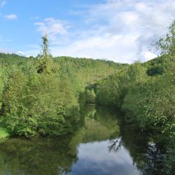 Decazeville 11 hot&eacute;is com estacionamento