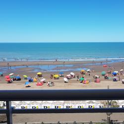 Monte Hermoso 26 holiday rentals