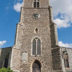 Saxmundham 67 hotels with parking