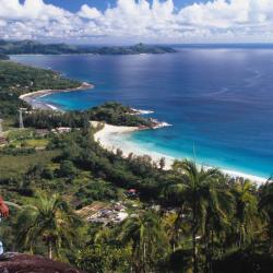 Grand Anse 11 hotels