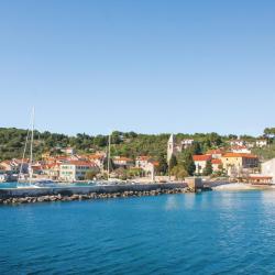Prvić Luka 4 villas