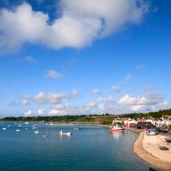 Cancale 132 hotels