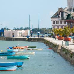 Concarneau 19 4-star hotels