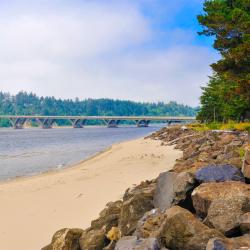 Waldport 91 hotels