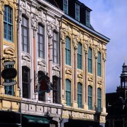Lezennes 10 hotels