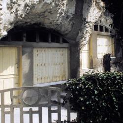 Rochecorbon 27 hotels