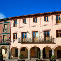 Belorado 7 hotels with parking