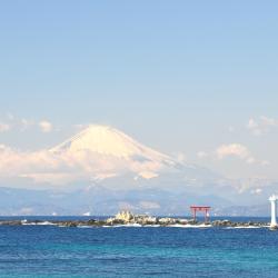 Hayama 47 hotels with parking