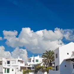 Sant Lluis 97 hotels