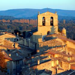 Cucuron 4 guest houses