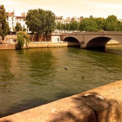 Mantes-la-Jolie 27 cheap hotels