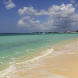 Les Terres Basses 32 hotels