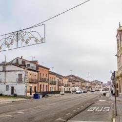 Rueda 4 vacation rentals