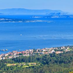 A Pobra do Carami&ntilde;al 5 chaleter