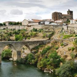 Ledesma 7 accommodations