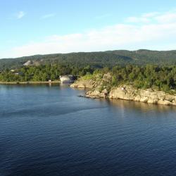 Drøbak 10 hotels with parking