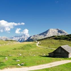 Domegge di Cadore 19 hotels with parking
