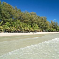 Klaeng 6 hotels with parking