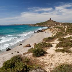 Capitana 3 luxury tents
