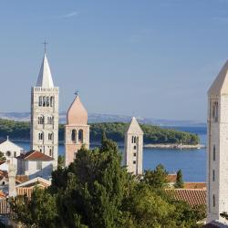 Otok Rab 6軒のアパートメント