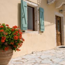 Kateliós 52 holiday rentals