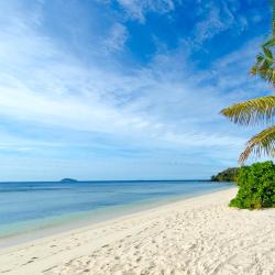 Malolo 3 resorts