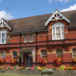 Alton 30 hotels