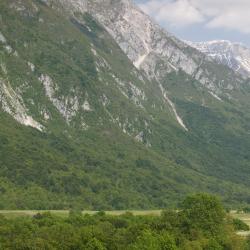 Trnovo ob Soči 2 hotel