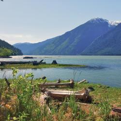 Bella Coola 2 hotel