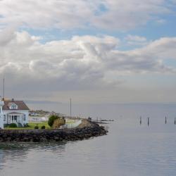 Mukilteo 7 hotels
