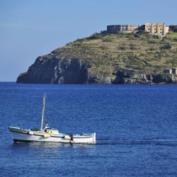 Ventotene 3 vacation homes