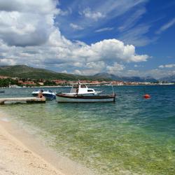 Seget Donji 48 hotels