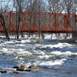 Iron River 10 hotels
