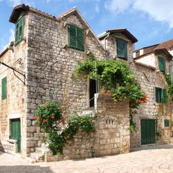Stari Grad 12 gistihús