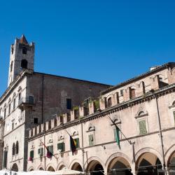 Ascoli Piceno 115 hoteles