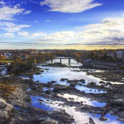 Lewiston 6 hotels with parking