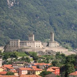 Bellinzona 27 hotels