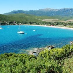 Pietracorbara 13 levných hotelů